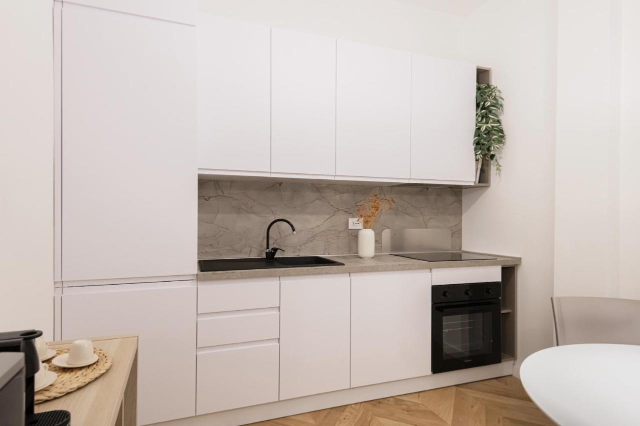 Апартаменты Easylife - Oasi Di Stile A 10Min Dal Duomo Милан Экстерьер фото