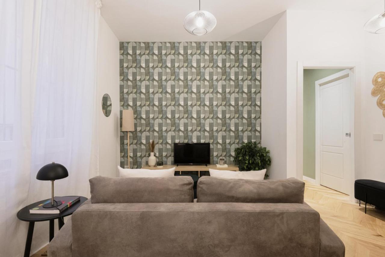Апартаменты Easylife - Oasi Di Stile A 10Min Dal Duomo Милан Экстерьер фото